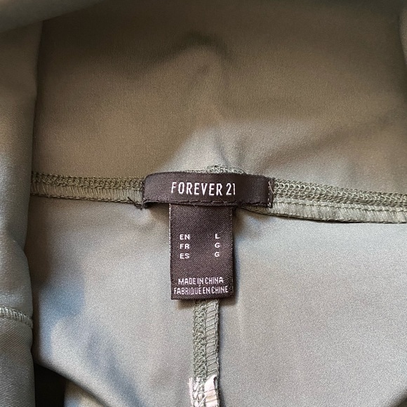 🌸 Forever 21 🌸 flared green/grey leggings - Picture 6 of 10